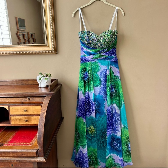 Tony Bowls Paris Watercolor Sequin Rhinestone Strapless Gown Prom Dress Size 2 - Picture 7 of 14